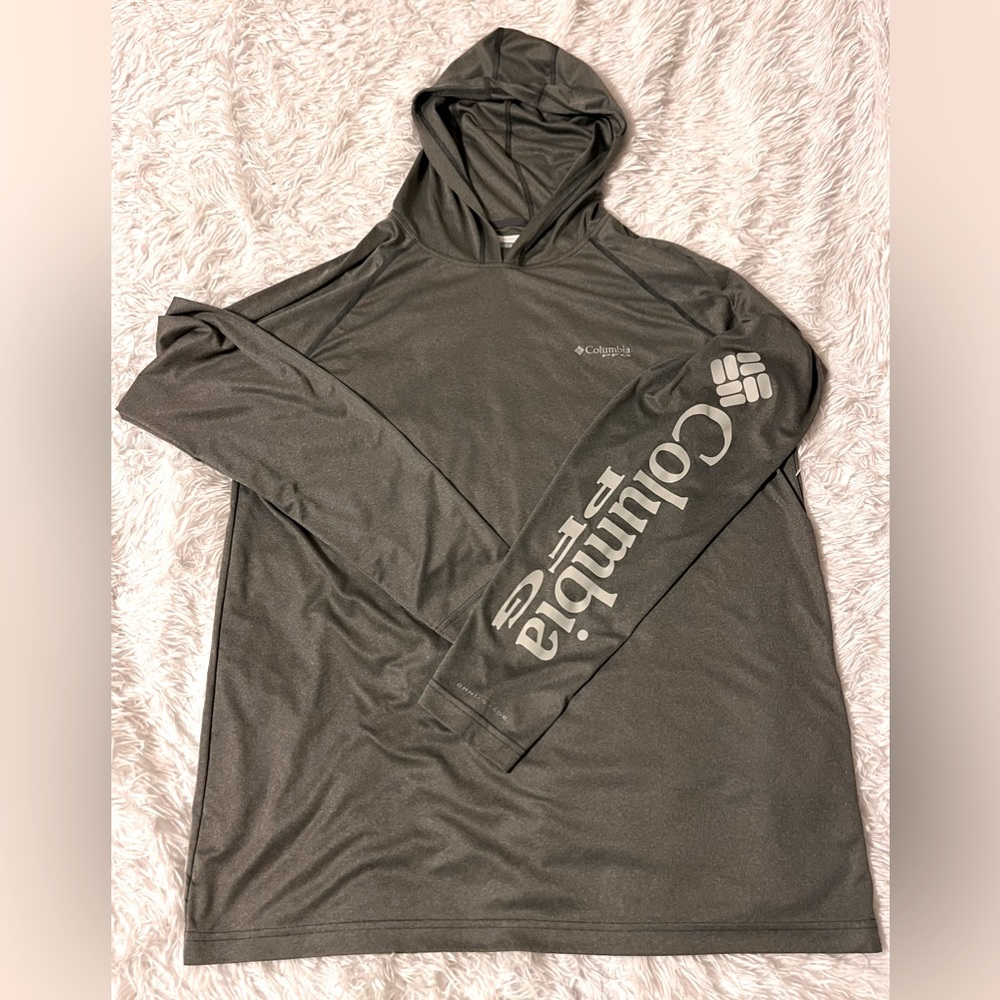 Columbia fishing shirt